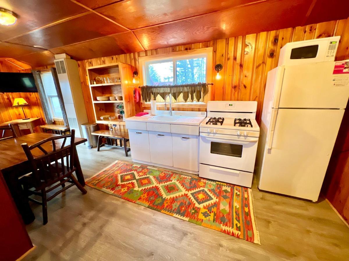 Adirondack Lake Cabins Ξενοδοχείο Indian Lake Εξωτερικό φωτογραφία