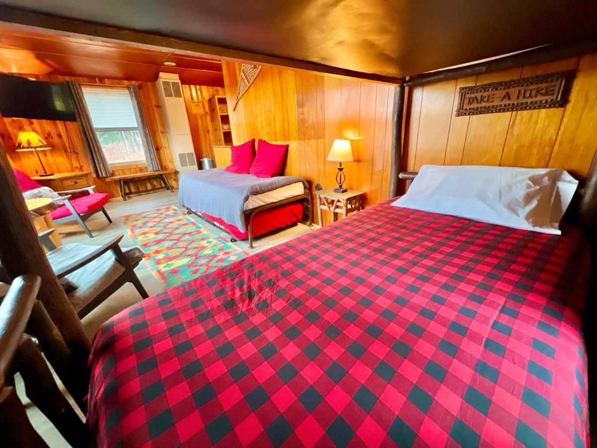 Adirondack Lake Cabins Ξενοδοχείο Indian Lake Εξωτερικό φωτογραφία