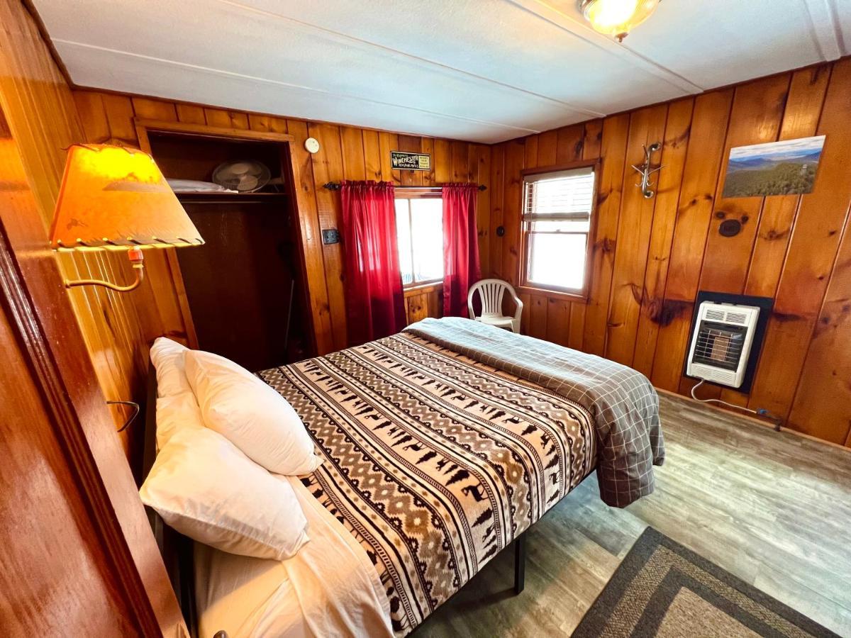 Adirondack Lake Cabins Ξενοδοχείο Indian Lake Εξωτερικό φωτογραφία
